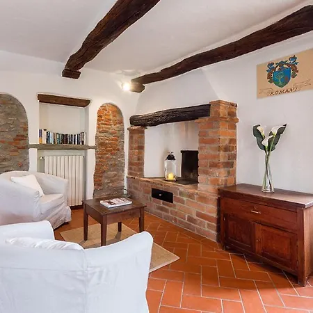 Sleeps 4 With Pool Air Con And Wifi Appartamento *