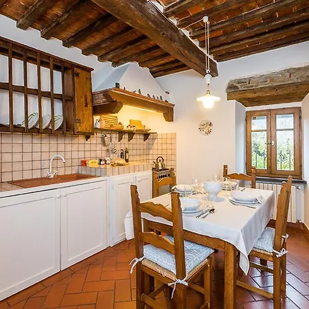 Sleeps 4 With Pool Air Con And Wifi *
